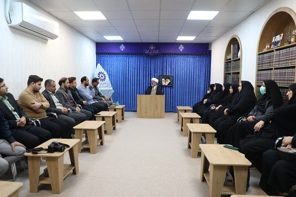 دیدار حجت الاسلام مرتضی مطیعی با کارکنان اداره کل کتابخانههای استان سمنان دیدار حجت الاسلام مرتضی مطیعی با کارکنان اداره کل کتابخانههای استان سمنان