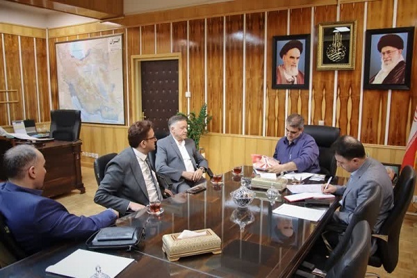 محمد جواد استاندار سمنان در جلسه شورای اجتماعی استان سمنان محمد جواد استاندار سمنان در جلسه شورای اجتماعی استان سمنان