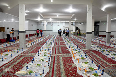 افطاری ساده در سمنان