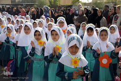 نواخته شدن زنگ مهر و مقاومت در سمنان