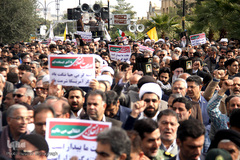 راهپیمایی مردم سمنان در حمایت از اقتدار و امنیت کشور