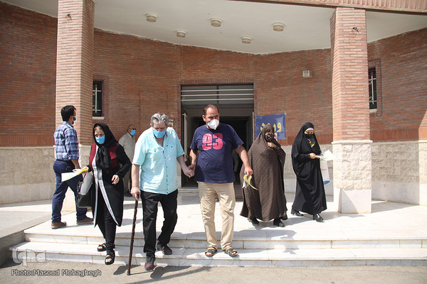 تزریق واکسن ایرانی کوو برکت در سمنان