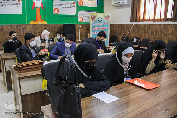 مسابقات مناظره دانشجویان استان سمنان