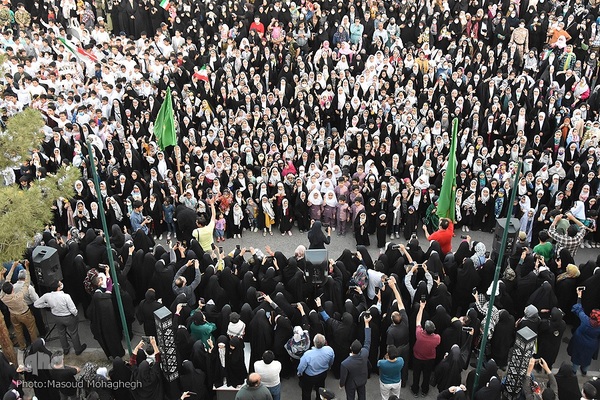 اجرای سرود «سلام فرمانده» - سمنان