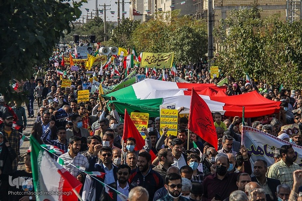 یوم‌الله ۱۳ آبان در سمنان