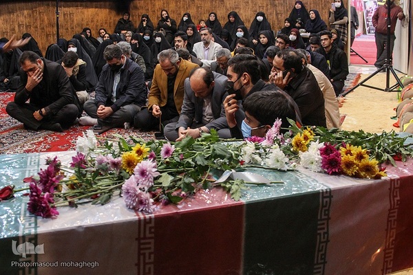 مراسم استقبال و وداع با شهید گمنام در جهاددانشگاهی سمنان