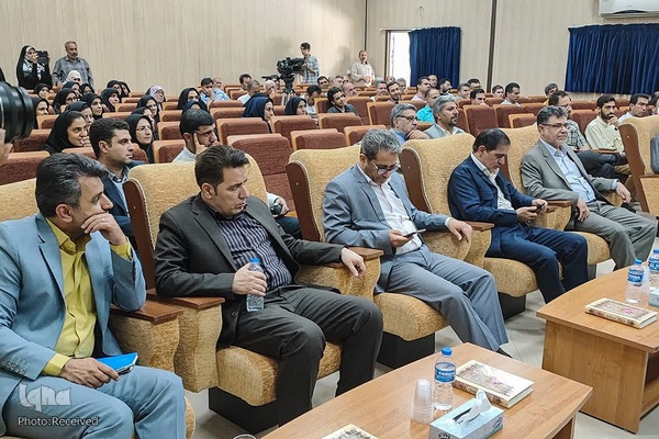 محفل انس با قرآن کریم با حضور قاری ممتاز بین المللی - شرکت آب منطقه ای سمنان‎