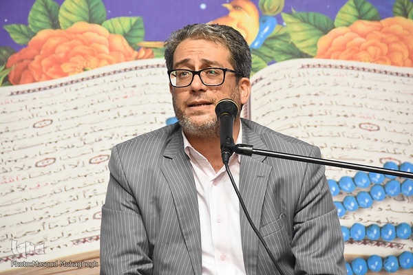 محفل انس با قرآن کریم با حضور قاری ممتاز بین المللی