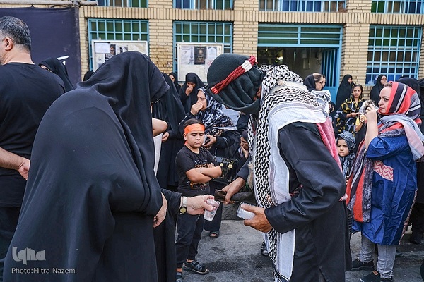 آیین سنتی ۲۰۰ ساله طوق‌بندان در دامغان‎