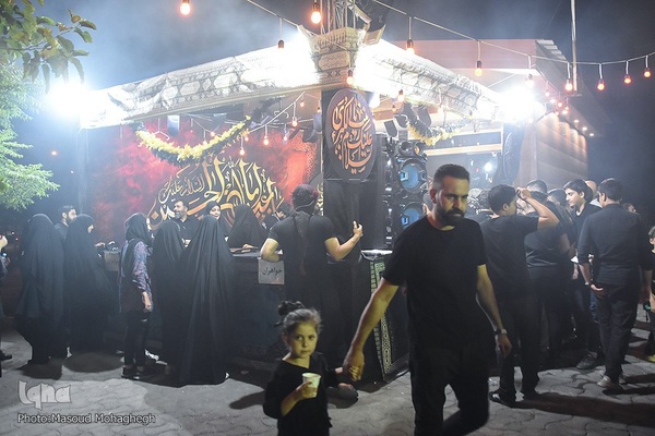 عزاداری شب هشتم محرم در سمنان‎