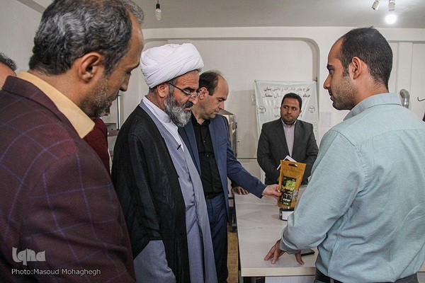 بازدید نماینده ولی‎فقیه در استان از جهاددانشگاهی سمنان‎