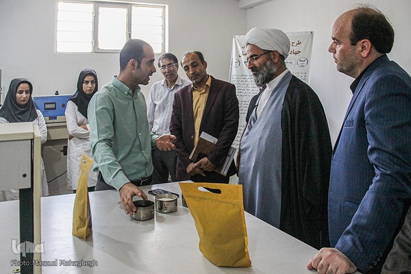 بازدید نماینده ولی‎فقیه در استان از جهاددانشگاهی سمنان‎