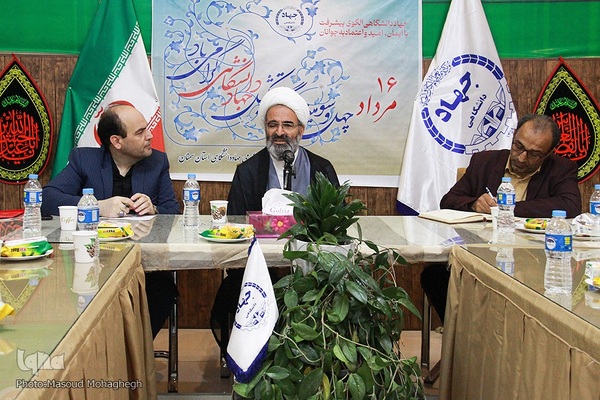 بازدید نماینده ولی‎فقیه در استان از جهاددانشگاهی سمنان‎