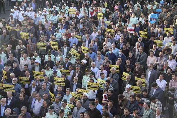 تجمع مردم سمنان در محکومیت جنایت اسرائیل در غزه‎