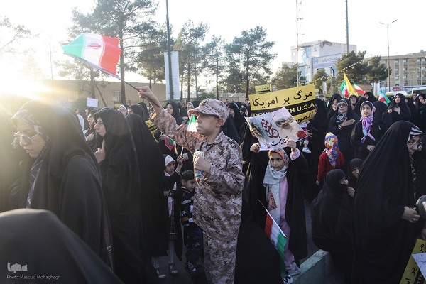 تجمع مردم سمنان در محکومیت جنایت اسرائیل در غزه‎