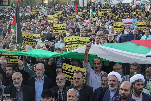 تجمع مردم سمنان در محکومیت جنایت اسرائیل در غزه‎