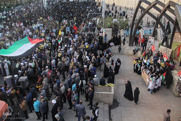 تجمع مردم سمنان در محکومیت جنایت اسرائیل در غزه‎