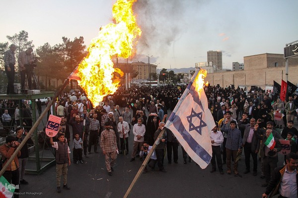 تجمع مردم سمنان در محکومیت جنایت اسرائیل در غزه‎