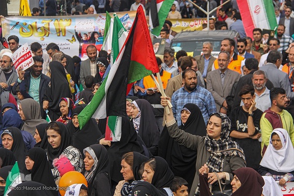 راهپیمایی 13 آبان