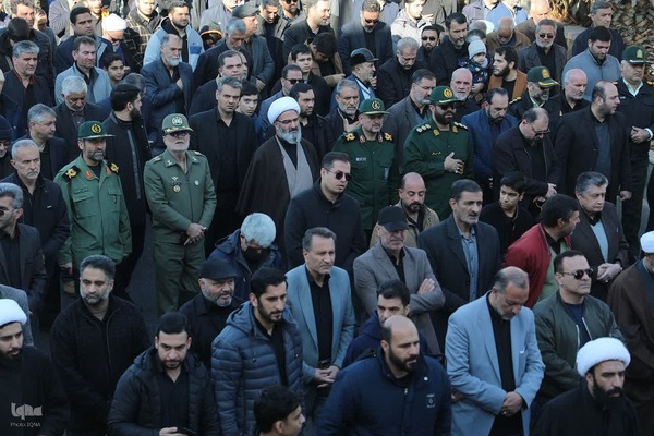 مراسم تشییع ۶ شهید گمنام در سمنان