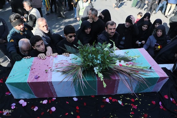 مراسم تشییع ۶ شهید گمنام در سمنان