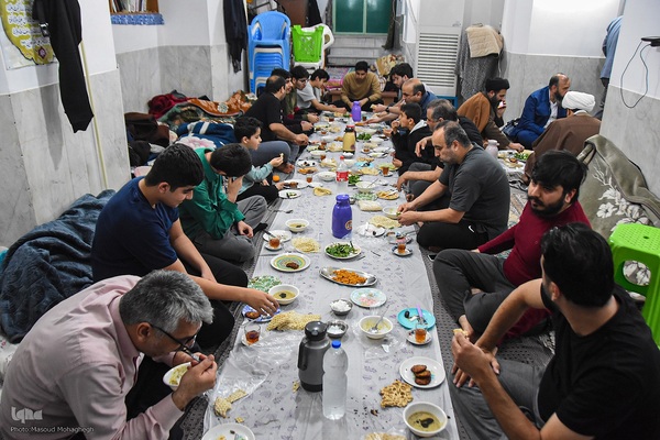 آیین معنوی اعتکاف در سمنان