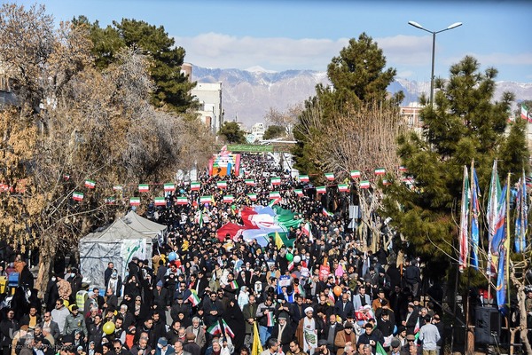 راهپیمایی با شکوه 22 بهمن