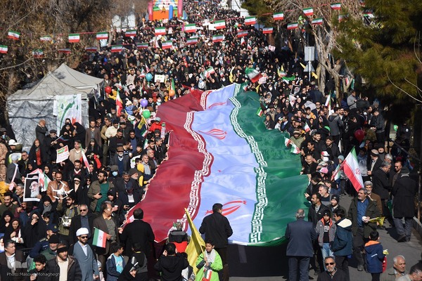 راهپیمایی با شکوه 22 بهمن