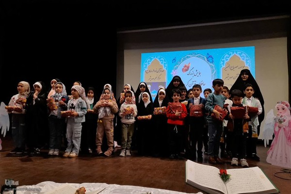 همایش حافظان قرآن در مهدیشهر‎