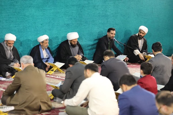 محفل انس با قرآن کریم در سمنان
