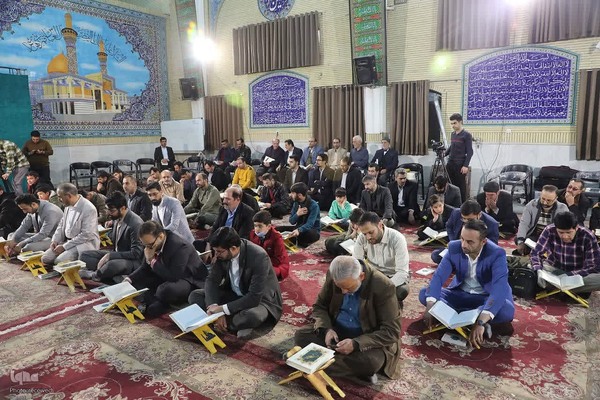 محفل انس با قرآن کریم در سمنان