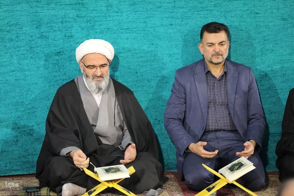 محفل انس با قرآن کریم در سمنان