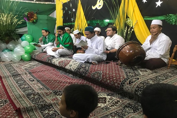 Perayaan Maulid Nabi saw di Indonesia