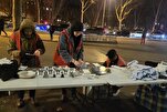 Mendukung Para Tunawisma di Jantung Kota Paris oleh Organisasi Amal "Siapa Husein?"