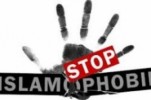 Italia -  la comunita` musulmana protesta contro le scritte offensive contro l’Islam