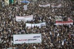 Yemen, milioni di persone protestano contro l'aggressione dell'Arabia Saudita