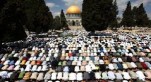 45.000 Palestinesi pregano a al-Aqsa