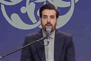  د قرآن کریم د عمومی سیالیو د میرمنو د برخې په پایزو دستورو کې د مهدي غلام نژاد په زړه پورې تلاؤت